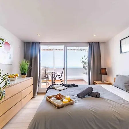 Luxury Sea View Penthouse - *