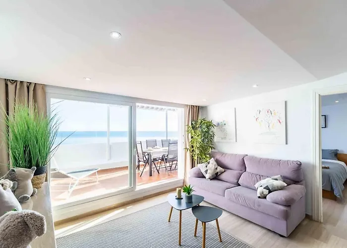 Luxury Sea View Penthouse - *