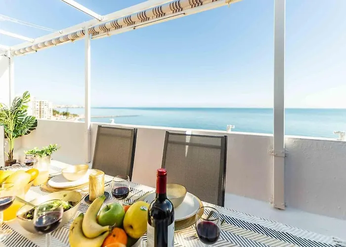 Luxury Sea View Penthouse - Apartment