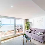 Luxury Sea View Penthouse - *