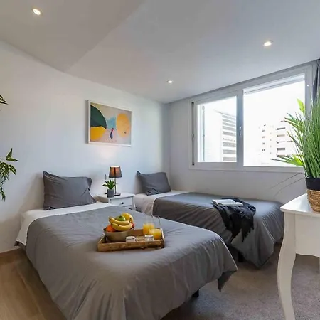 Luxury Sea View Penthouse - 아파트