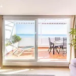 Luxury Sea View Penthouse - דירה פואנגירולה